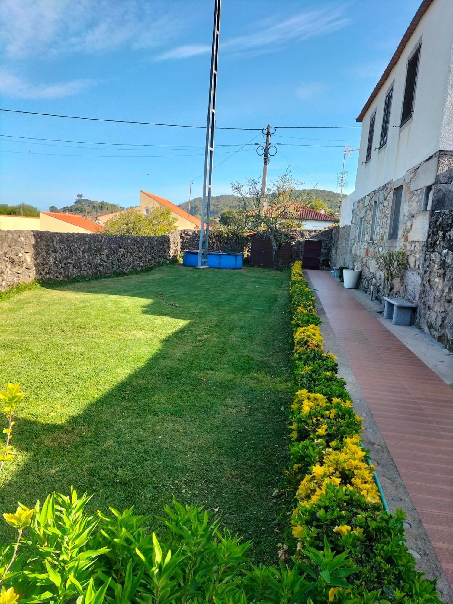 فيلا Casa De Madeira E Pedra أفيفي المظهر الخارجي الصورة